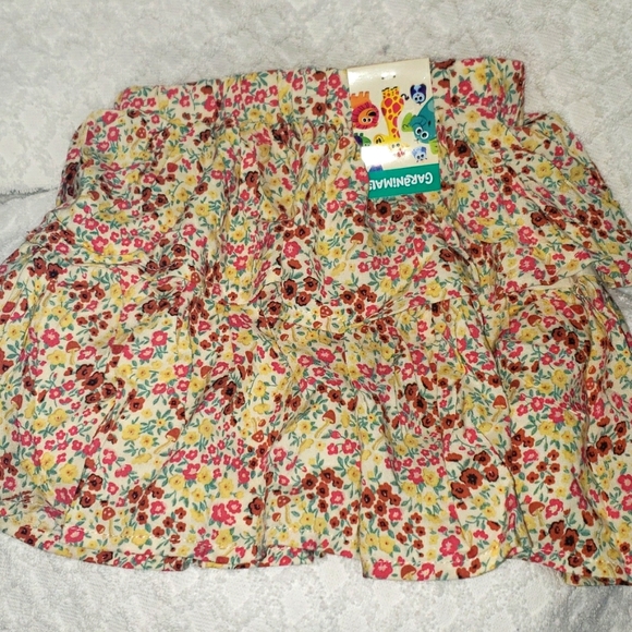 NWT Garanimals floweral skirt cream background - Picture 1 of 6
